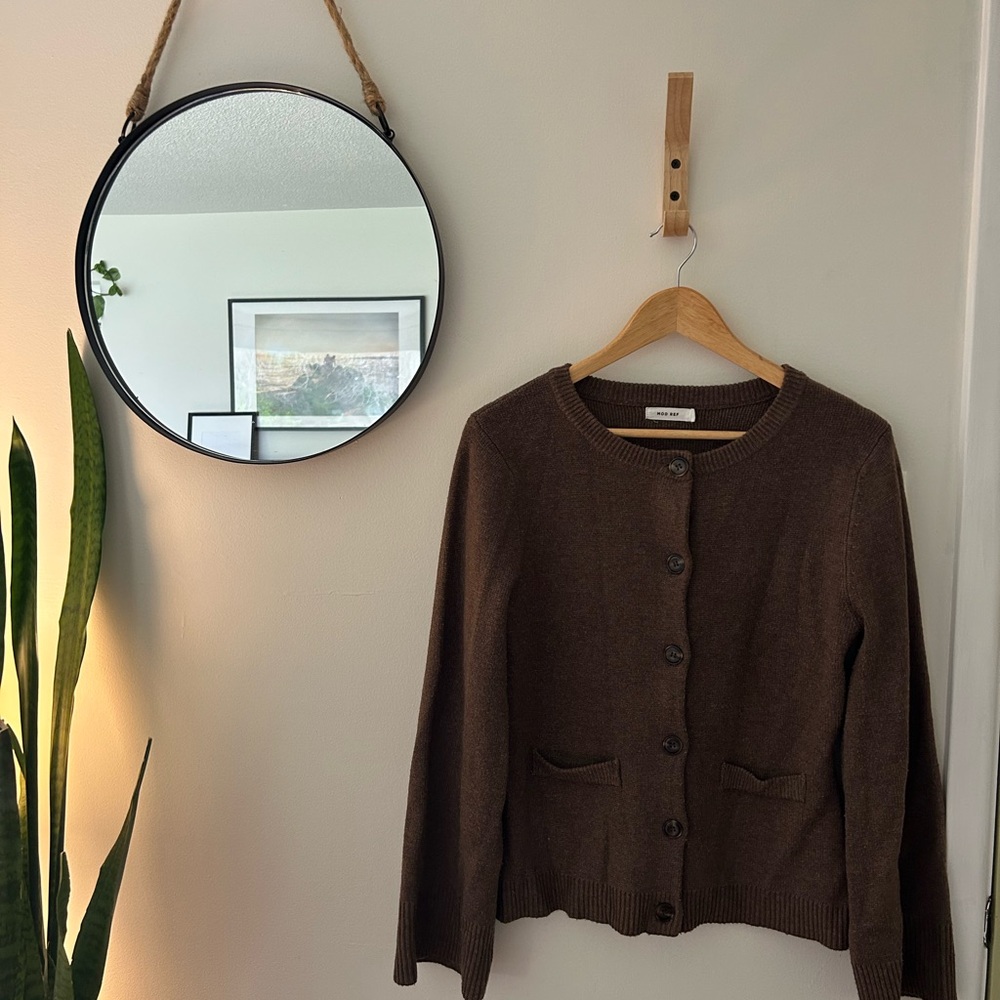 Mod Ref - Knit Button-up Cardigan with wide cuff sleeves